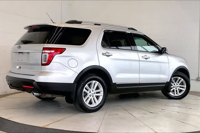 Thumbnail: 2014 Ford Explorer - 24