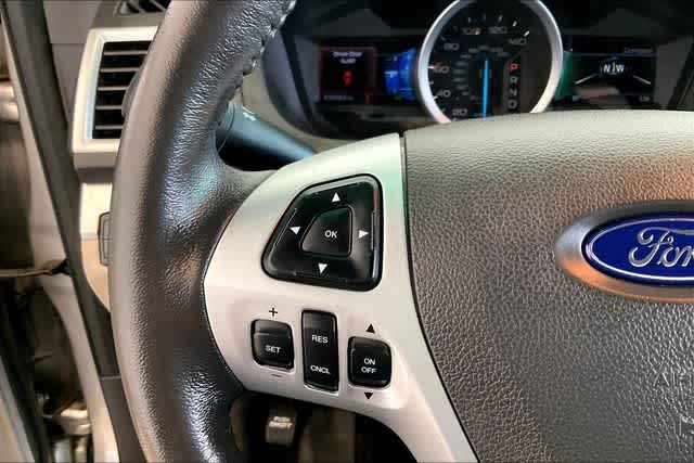 Thumbnail: 2014 Ford Explorer - 27