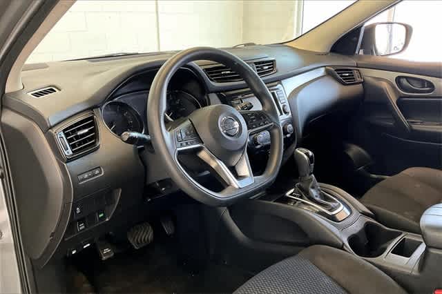 Thumbnail: 2019 Nissan Rogue Sport - 3