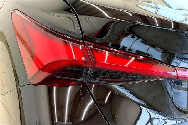 Thumbnail: 2019 Toyota Avalon - 33