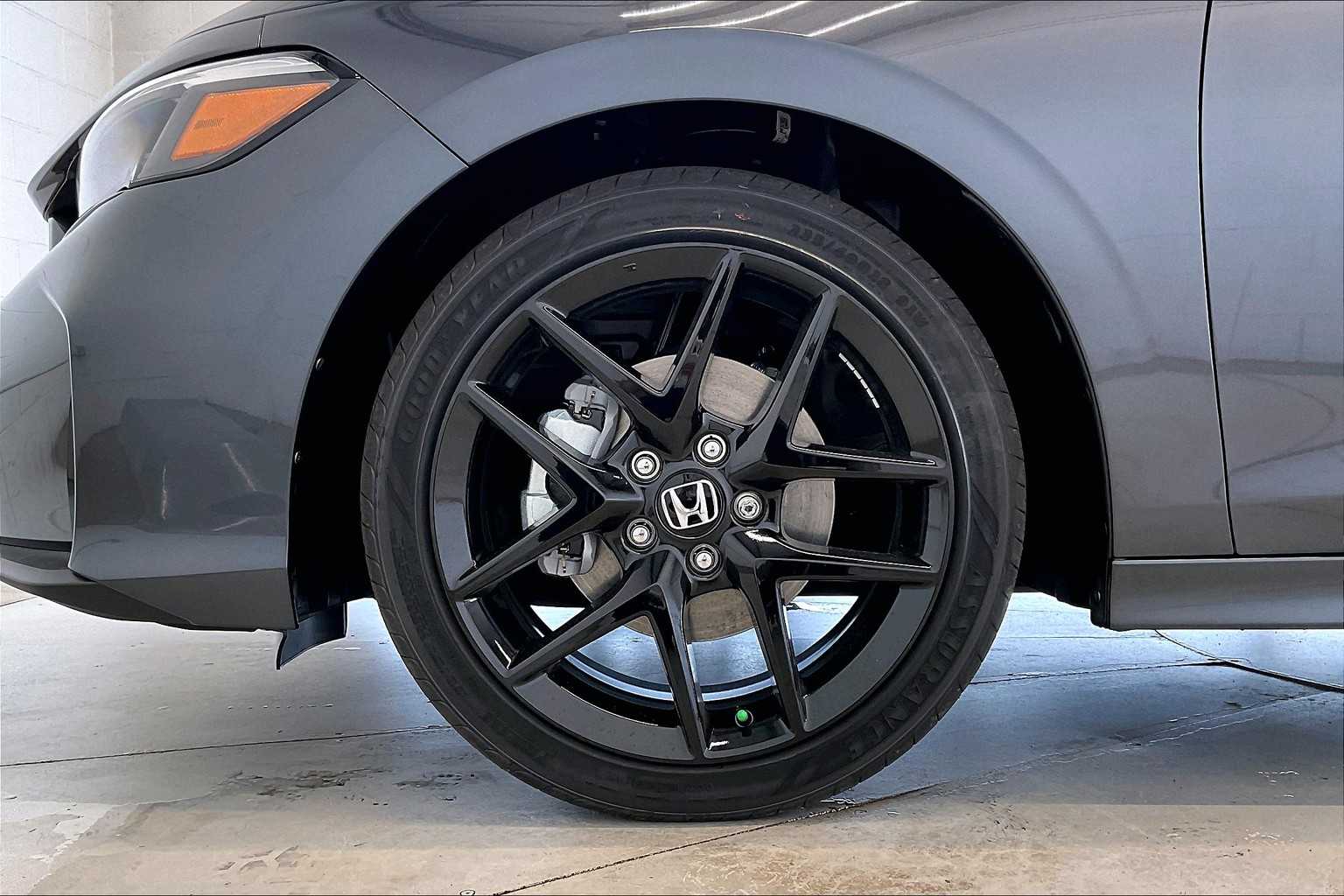 Thumbnail: 2026 Honda Civic - 8