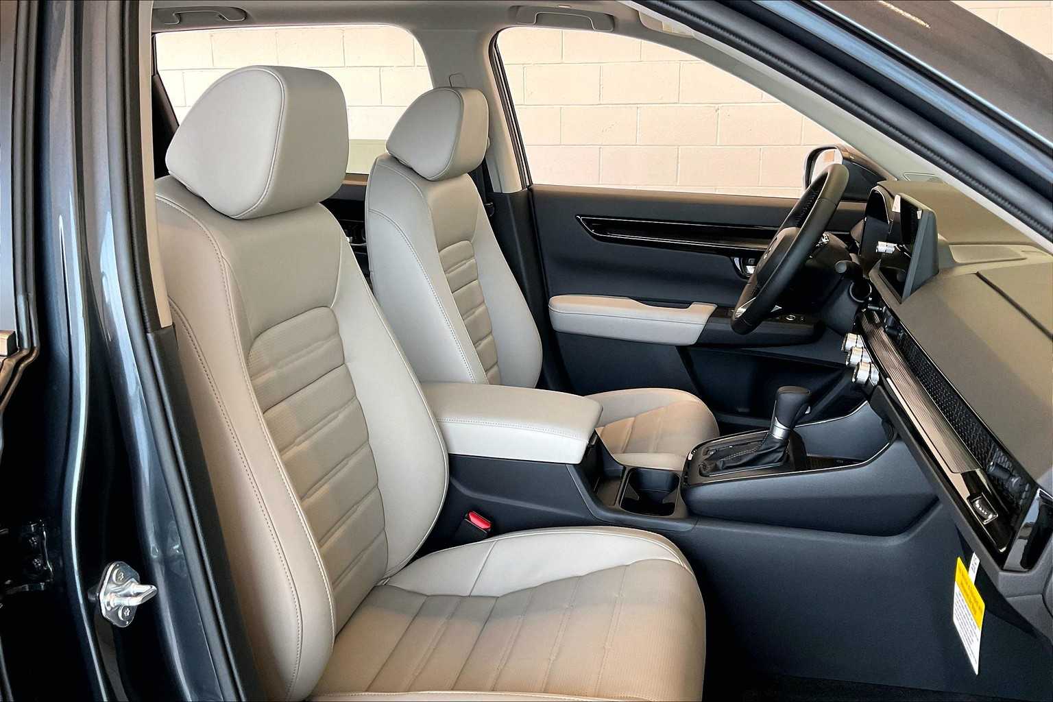 Thumbnail: 2026 Honda CR-V - 14