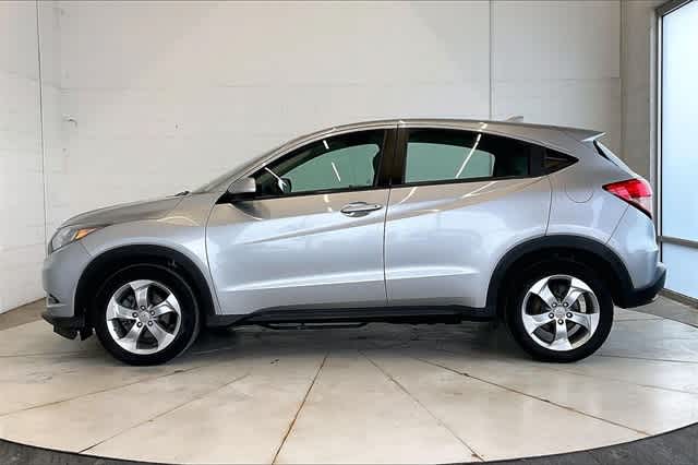 Thumbnail: 2017 Honda HR-V - 4