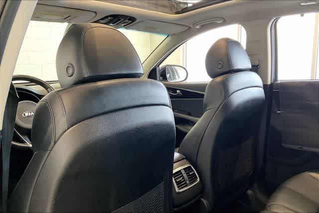 Thumbnail: 2018 Kia Sorento - 13