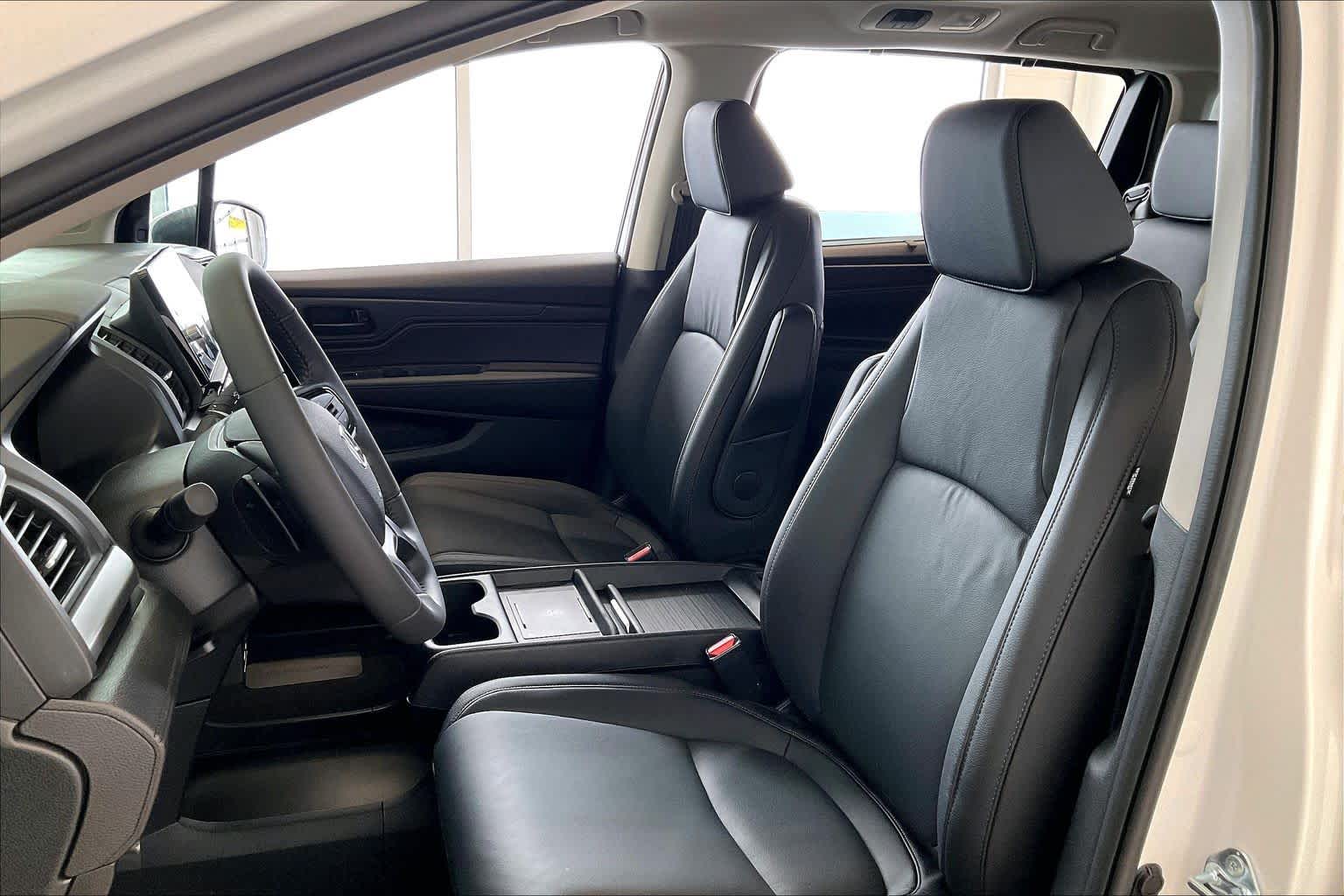Thumbnail: 2026 Honda Odyssey - 11