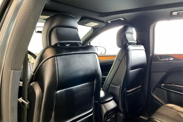 Thumbnail: 2017 Lincoln MKC - 13