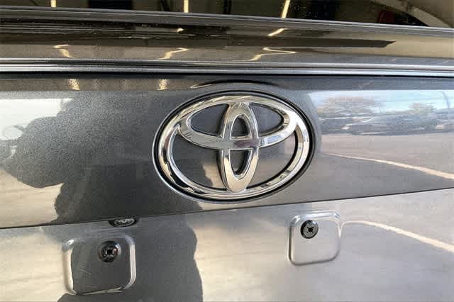 Thumbnail: 2023 Toyota RAV4 - 8