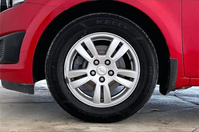 Thumbnail: 2015 Chevrolet Sonic - 9