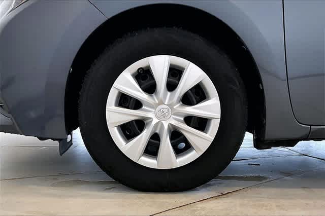 Thumbnail: 2014 Toyota Corolla - 9