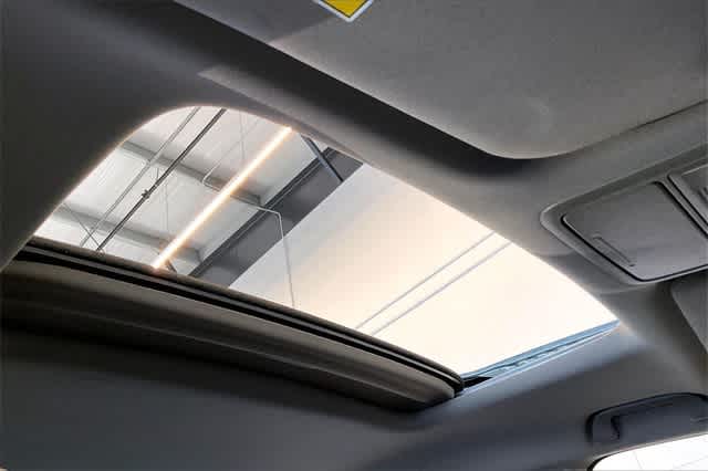 Thumbnail: 2018 Honda Odyssey - 34