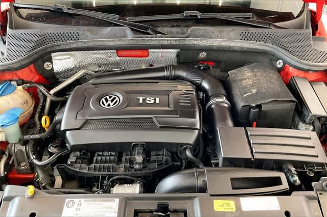 Thumbnail: 2016 Volkswagen Beetle - 10