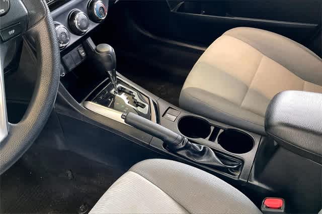 Thumbnail: 2016 Toyota Corolla - 18