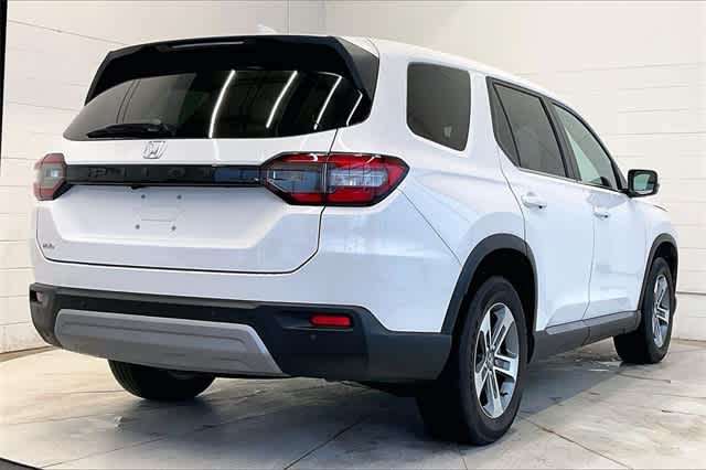 Thumbnail: 2024 Honda Pilot - 24