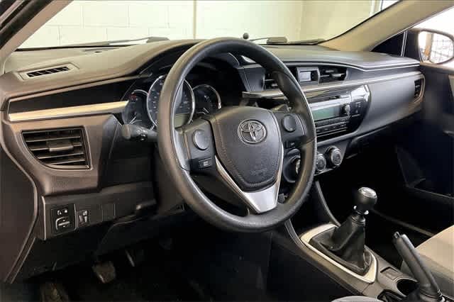 Thumbnail: 2014 Toyota Corolla - 3