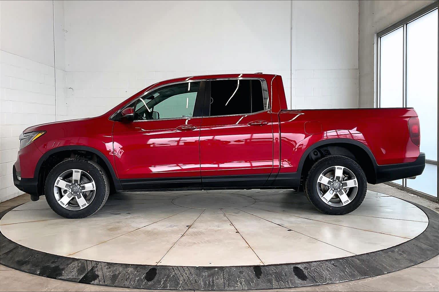 Thumbnail: 2026 Honda Ridgeline - 3