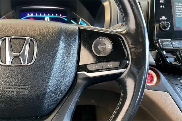 Thumbnail: 2018 Honda Odyssey - 28