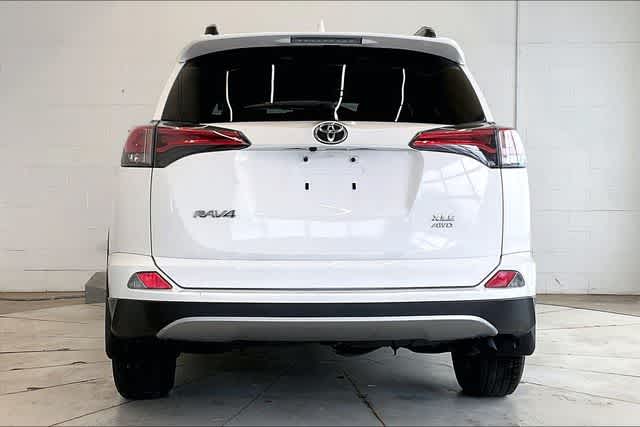 Thumbnail: 2018 Toyota RAV4 - 5