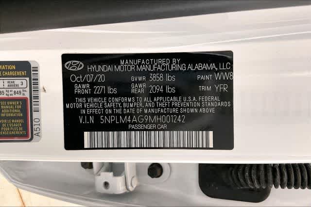 Thumbnail: 2021 Hyundai Elantra - 21