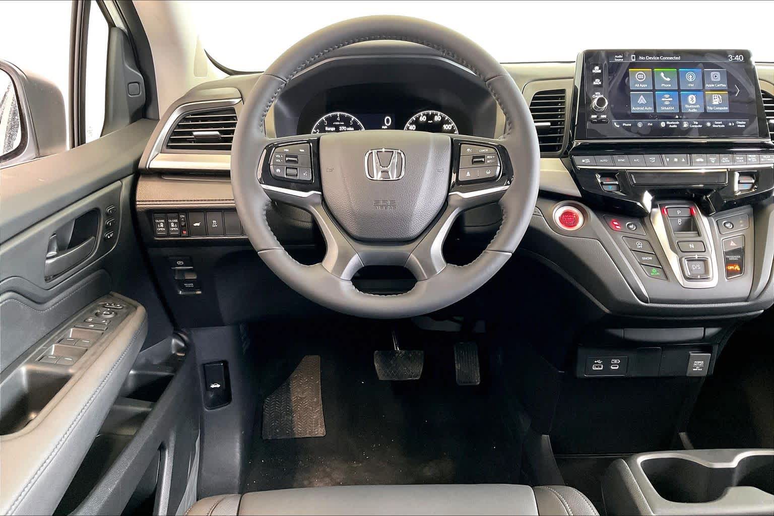Thumbnail: 2026 Honda Odyssey - 15