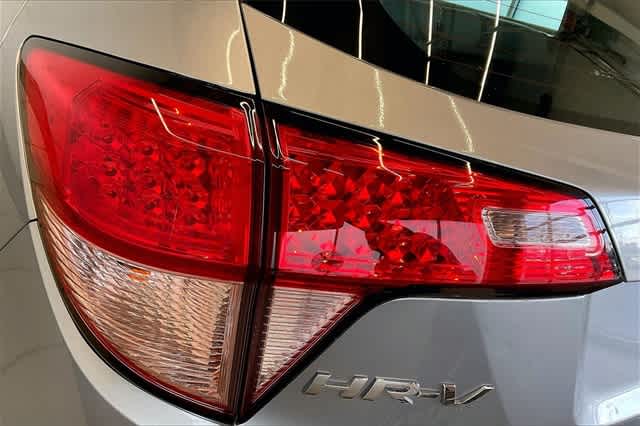 Thumbnail: 2017 Honda HR-V - 33