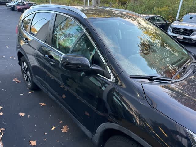 2016 Honda CR-V Touring photo 4