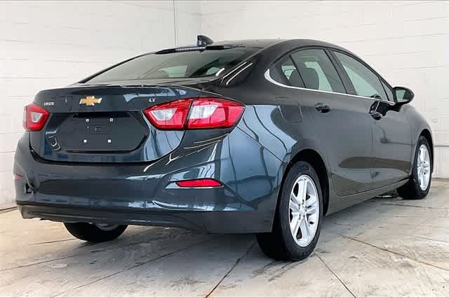 Thumbnail: 2018 Chevrolet Cruze - 23