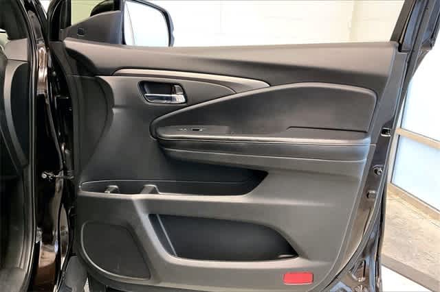 Thumbnail: 2019 Honda Passport - 31