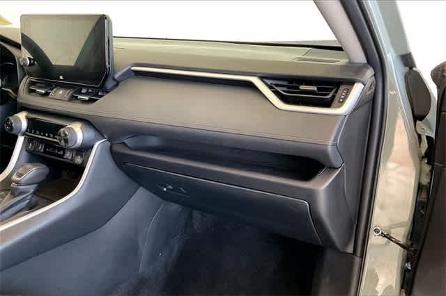 Thumbnail: 2023 Toyota RAV4 - 25