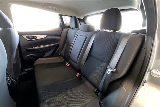 Thumbnail: 2019 Nissan Rogue Sport - 14