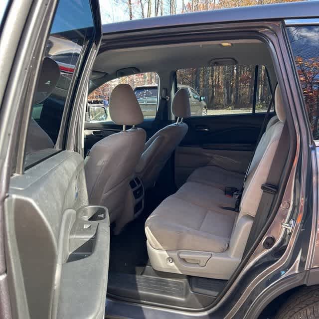 Thumbnail: 2020 Honda Pilot - 8