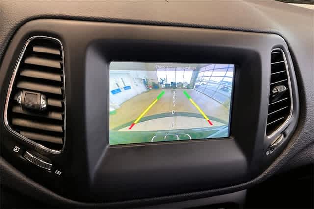 Thumbnail: 2018 Jeep Compass - 29