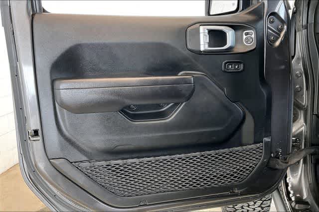 Thumbnail: 2022 Jeep Wrangler - 30