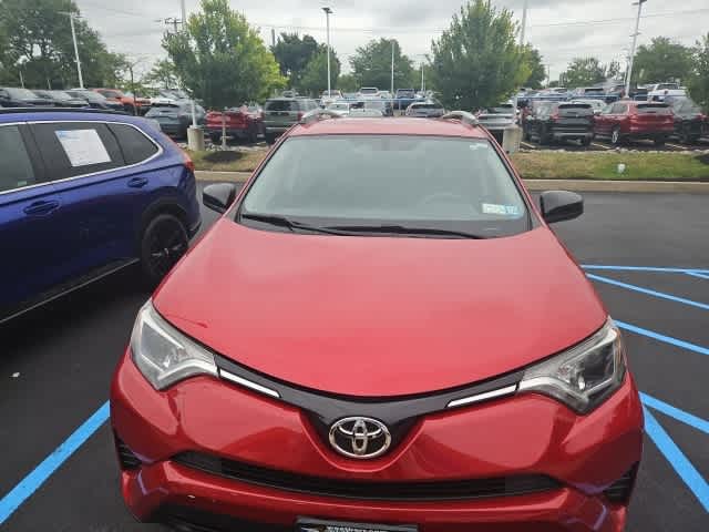Thumbnail: 2016 Toyota RAV4 - 9