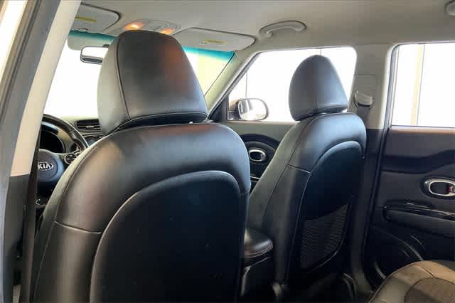 Thumbnail: 2017 Kia Soul - 13