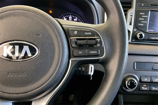 Thumbnail: 2017 Kia Sportage - 28