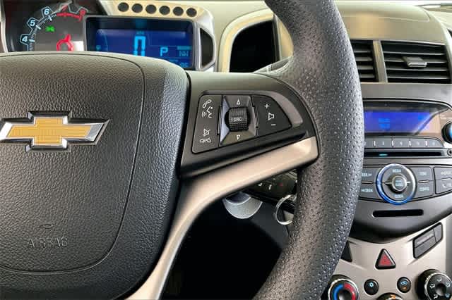 Thumbnail: 2015 Chevrolet Sonic - 28