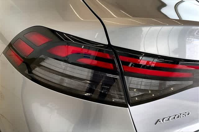 Thumbnail: 2023 Honda Accord - 32