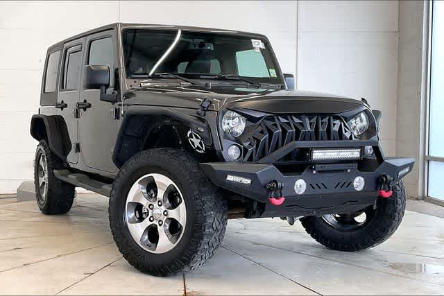 Thumbnail: 2016 Jeep Wrangler - 23