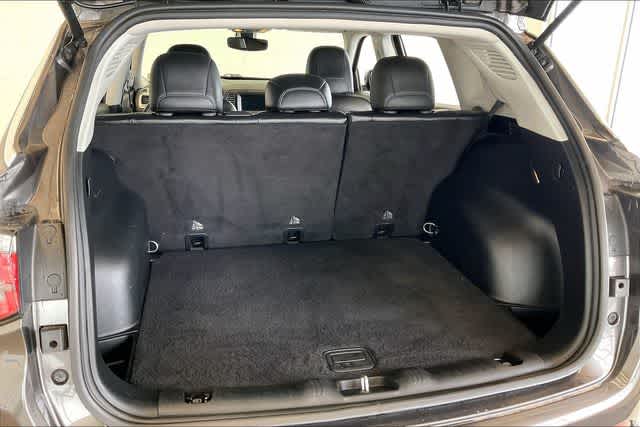 Thumbnail: 2019 Jeep Compass - 19