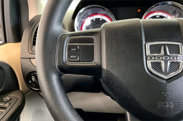 Thumbnail: 2012 Dodge Grand Caravan - 24
