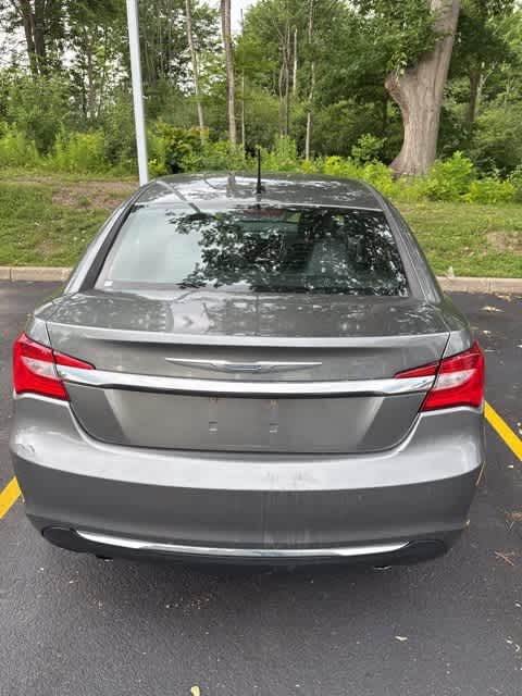 Thumbnail: 2012 Chrysler 200 - 6