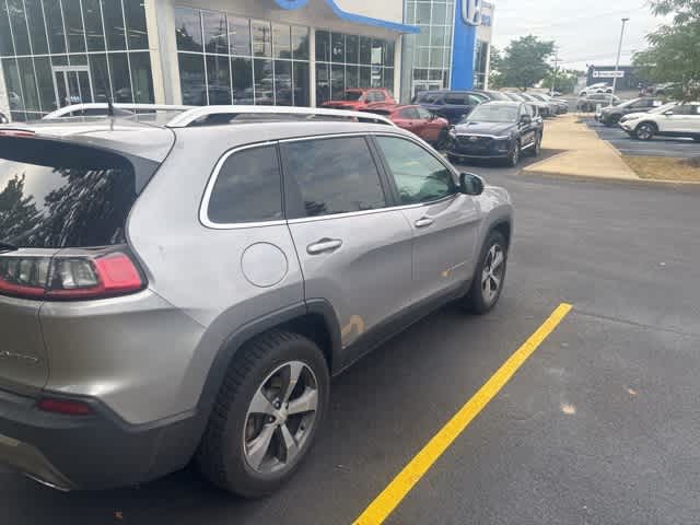 Thumbnail: 2019 Jeep Cherokee - 6
