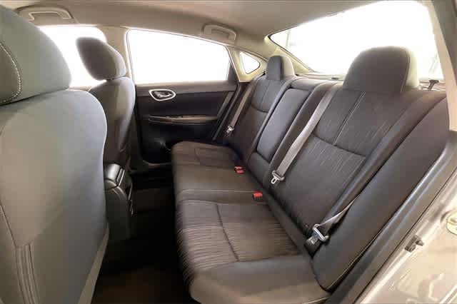 Thumbnail: 2017 Nissan Sentra - 14