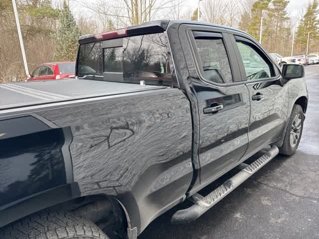 Thumbnail: 2019 Chevrolet Silverado 1500 - 4