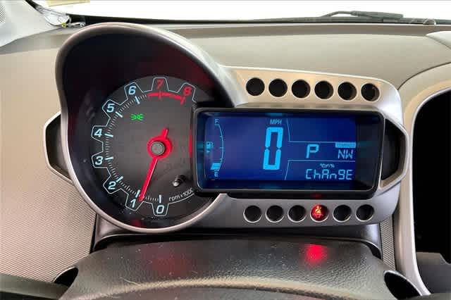 Thumbnail: 2015 Chevrolet Sonic - 19