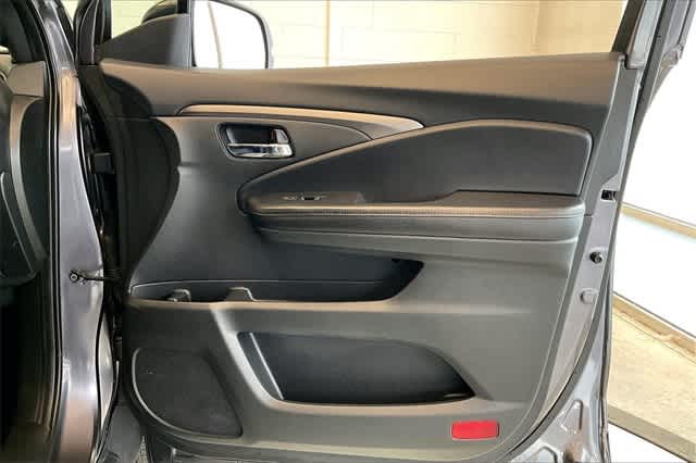 Thumbnail: 2019 Honda Passport - 31