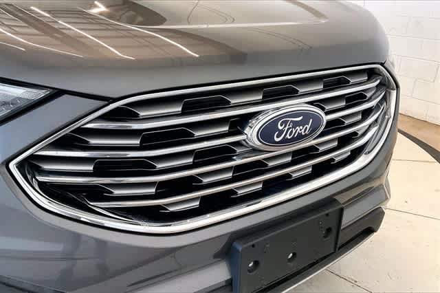 Thumbnail: 2021 Ford Edge - 35