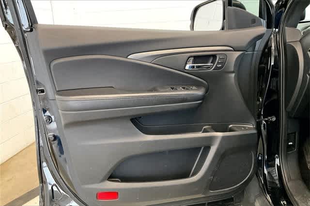 Thumbnail: 2019 Honda Passport - 30