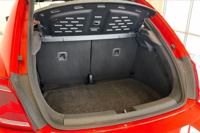 Thumbnail: 2016 Volkswagen Beetle - 19