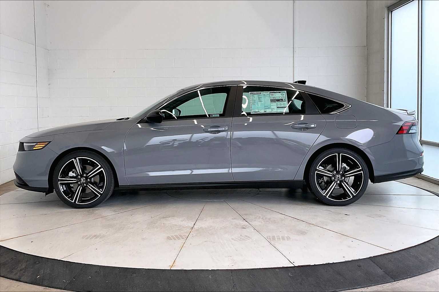 Thumbnail: 2025 Honda Accord - 4